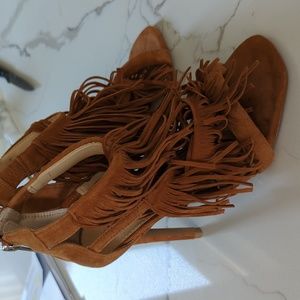 Steve Madden fringly suede leather fringe high heels